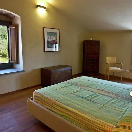 Holiday home Beautiful In With Swimming Pool Vinci