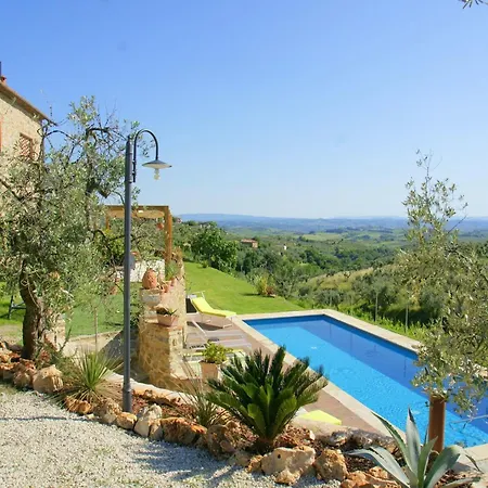 Beautiful In With Swimming Pool * Vinci