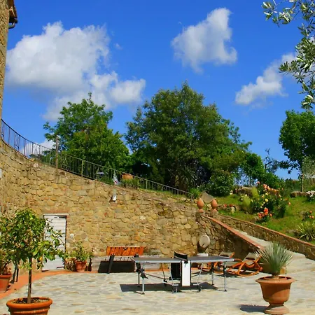 Beautiful In With Swimming Pool Holiday home Vinci